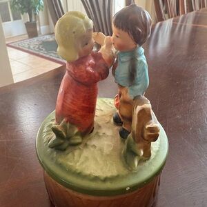 Vintage Dove girl and boy music box , made in Japan